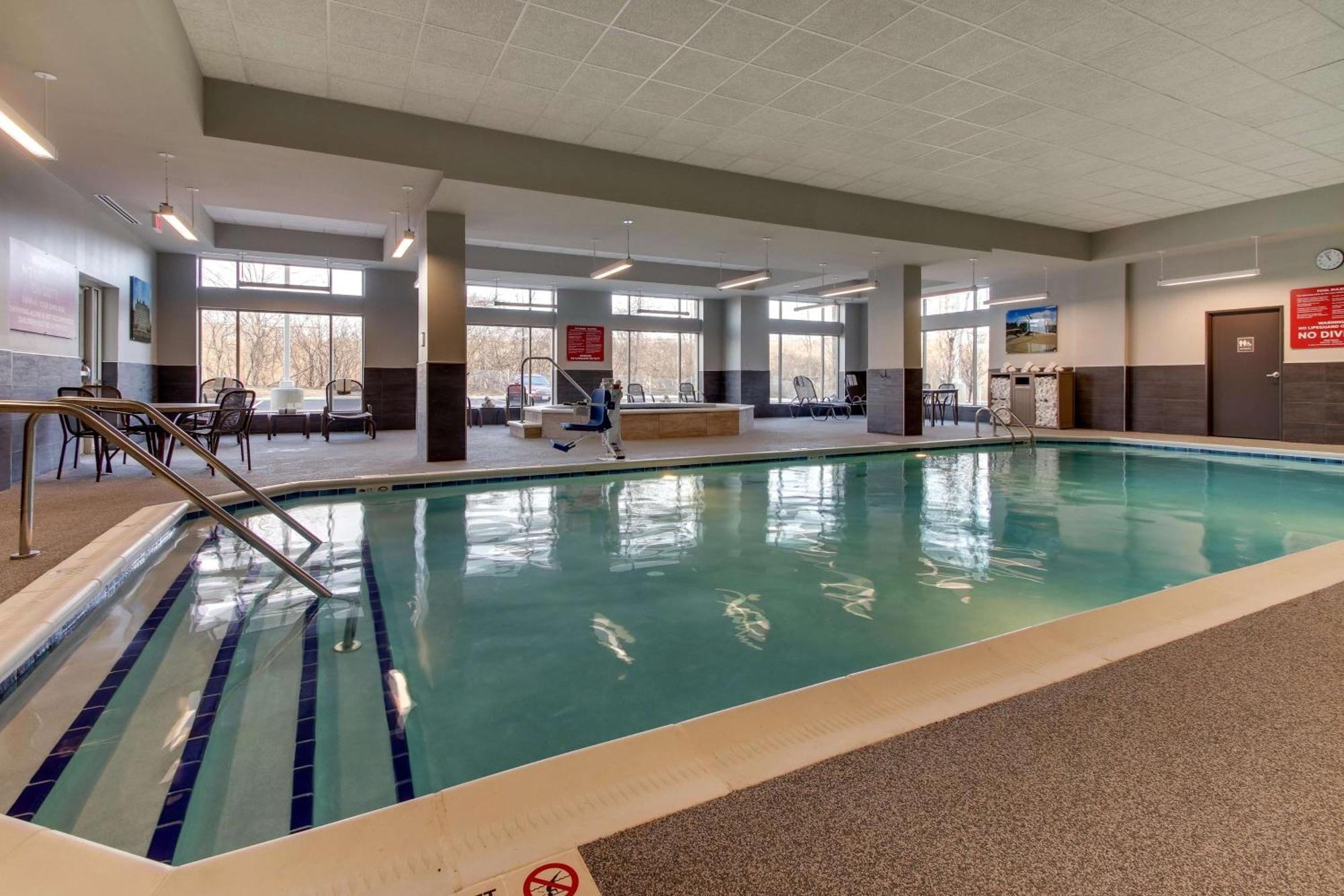 Drury Inn & Suites Columbus Polaris Luaran gambar